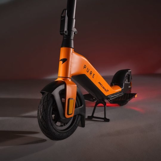 PURE x McLaren Papaya Electric Scooter - Image 4